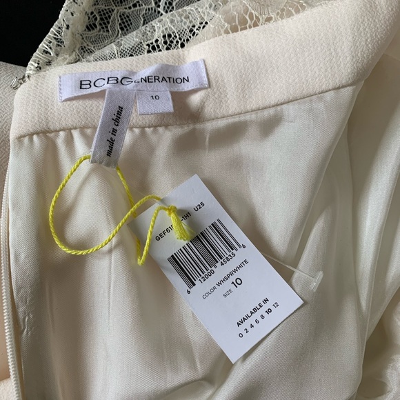 BCBG Generation Scalloped Lace White Dress New 170$ Medium 10 us - Picture 8 of 8